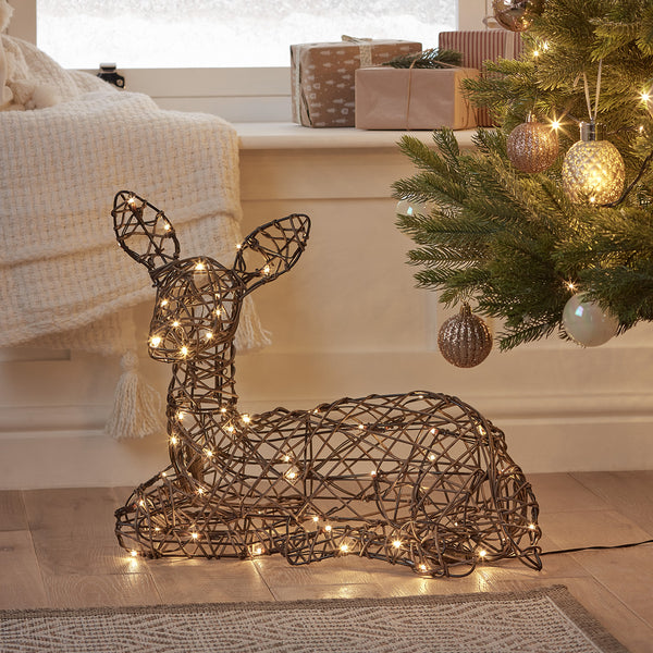 XX2210_Studley-Rattan-Sitting-Fawn-Light-Up-Reindeer-Barn-Indoor_600x600_de9d10a7-599c-4473-a559-8df1ea264b98.jpg