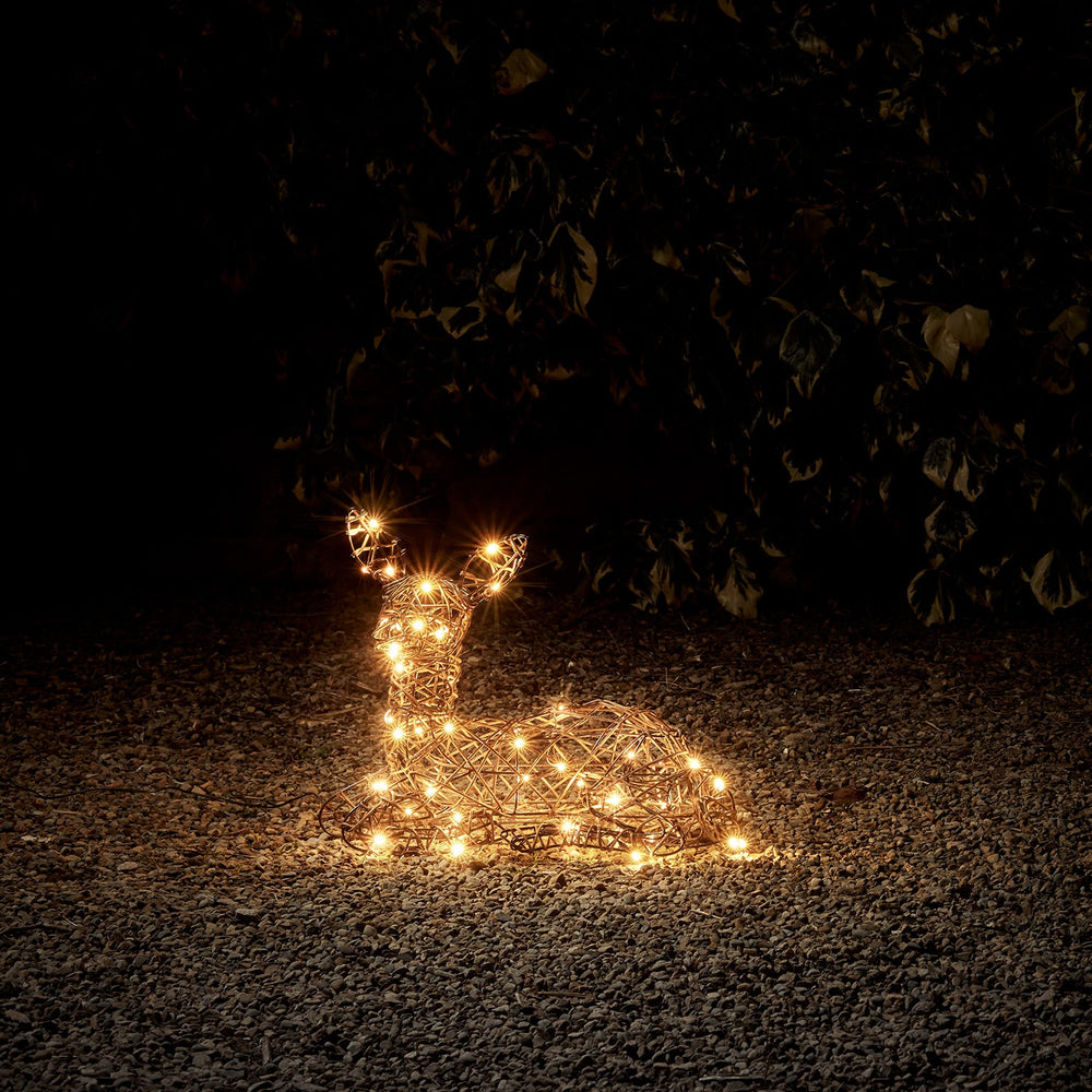 XX2210_Studley-Rattan-Sitting-Fawn-Light-Up-Reindeer-Barn-Night_9b081b2b-ac1a-4b31-880a-9d18d63d101d.jpg