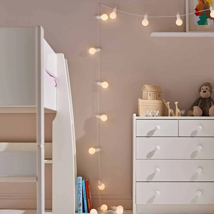 Lighting and Lamp ideas for Kids' Rooms - by Kids Interiors