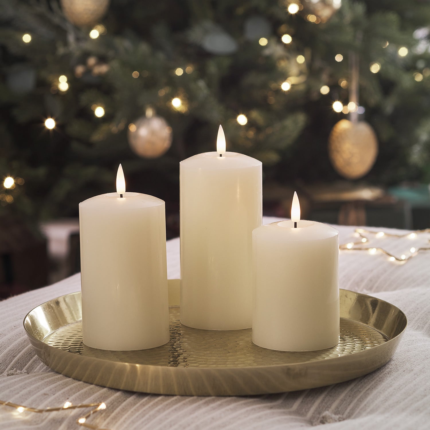 Light and glow clearance candles