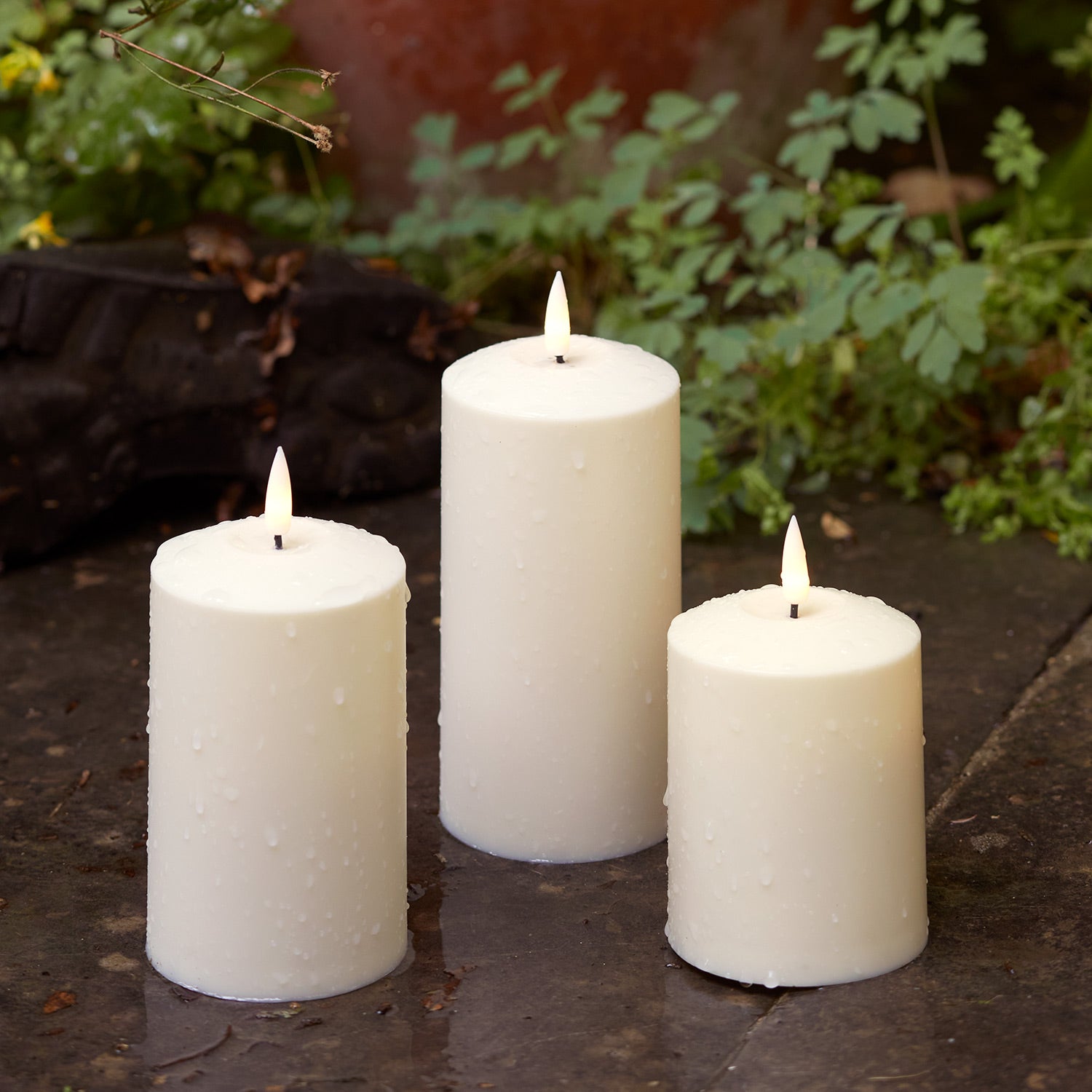 Outdoor led store pillar candles