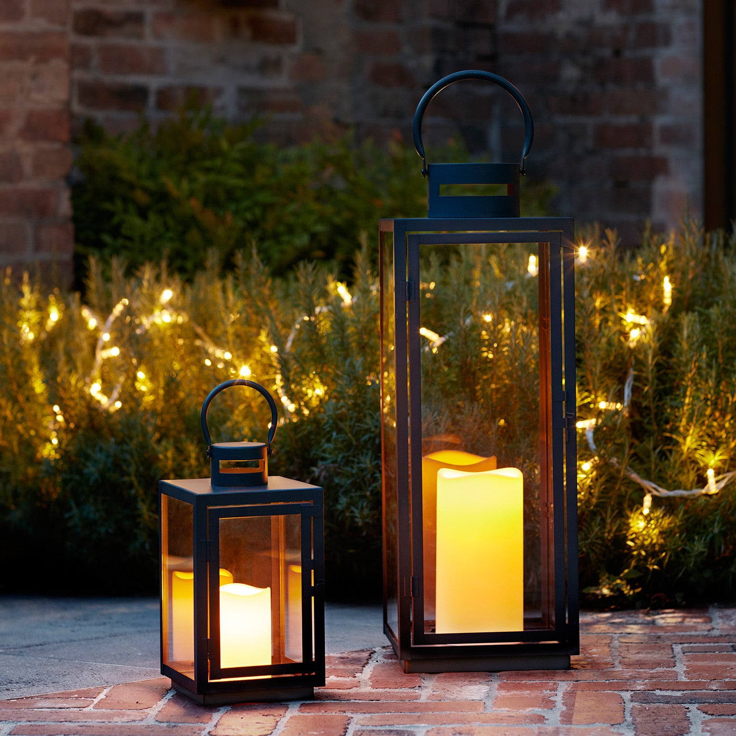 Outdoor battery hanging deals lanterns