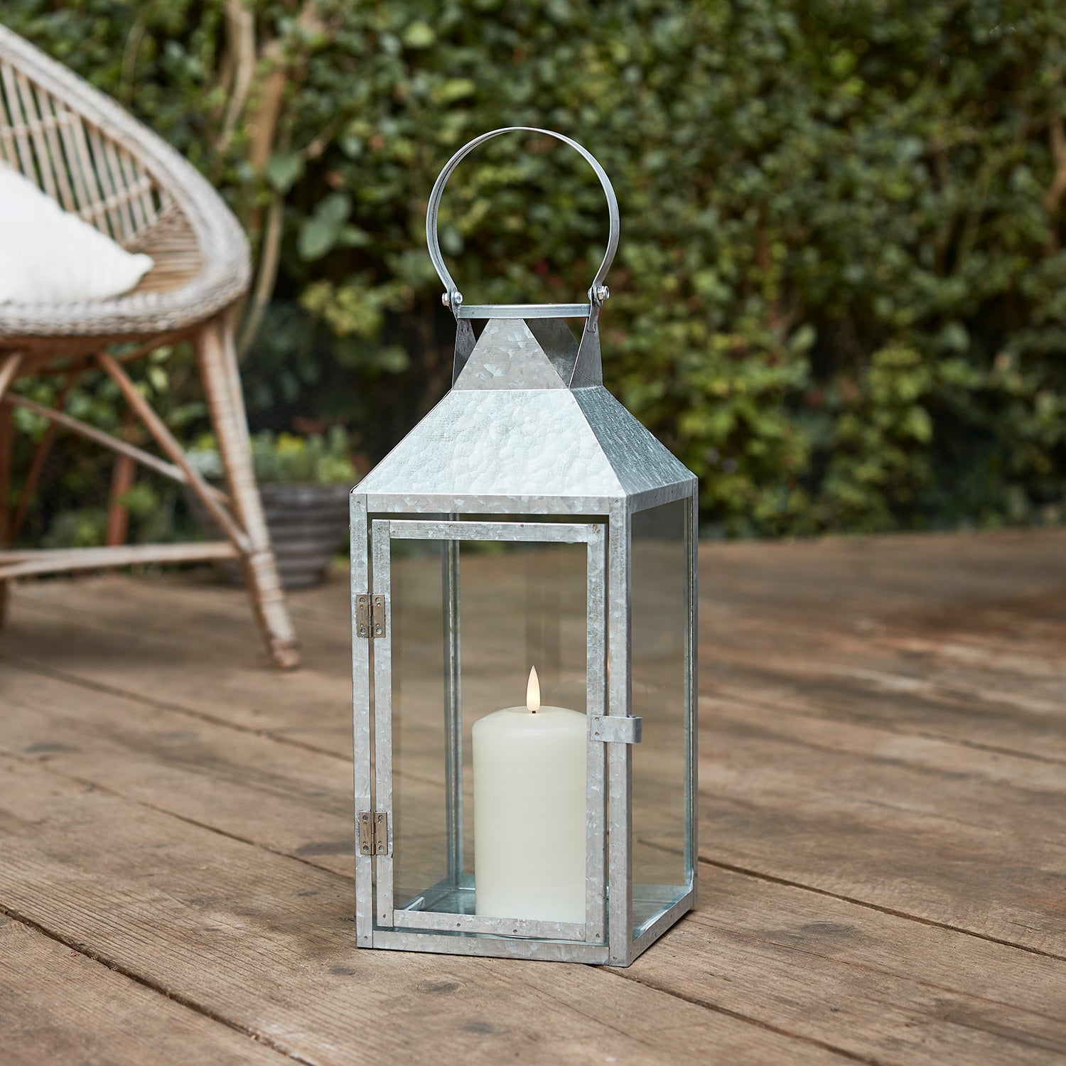 Outdoor on sale flameless lanterns