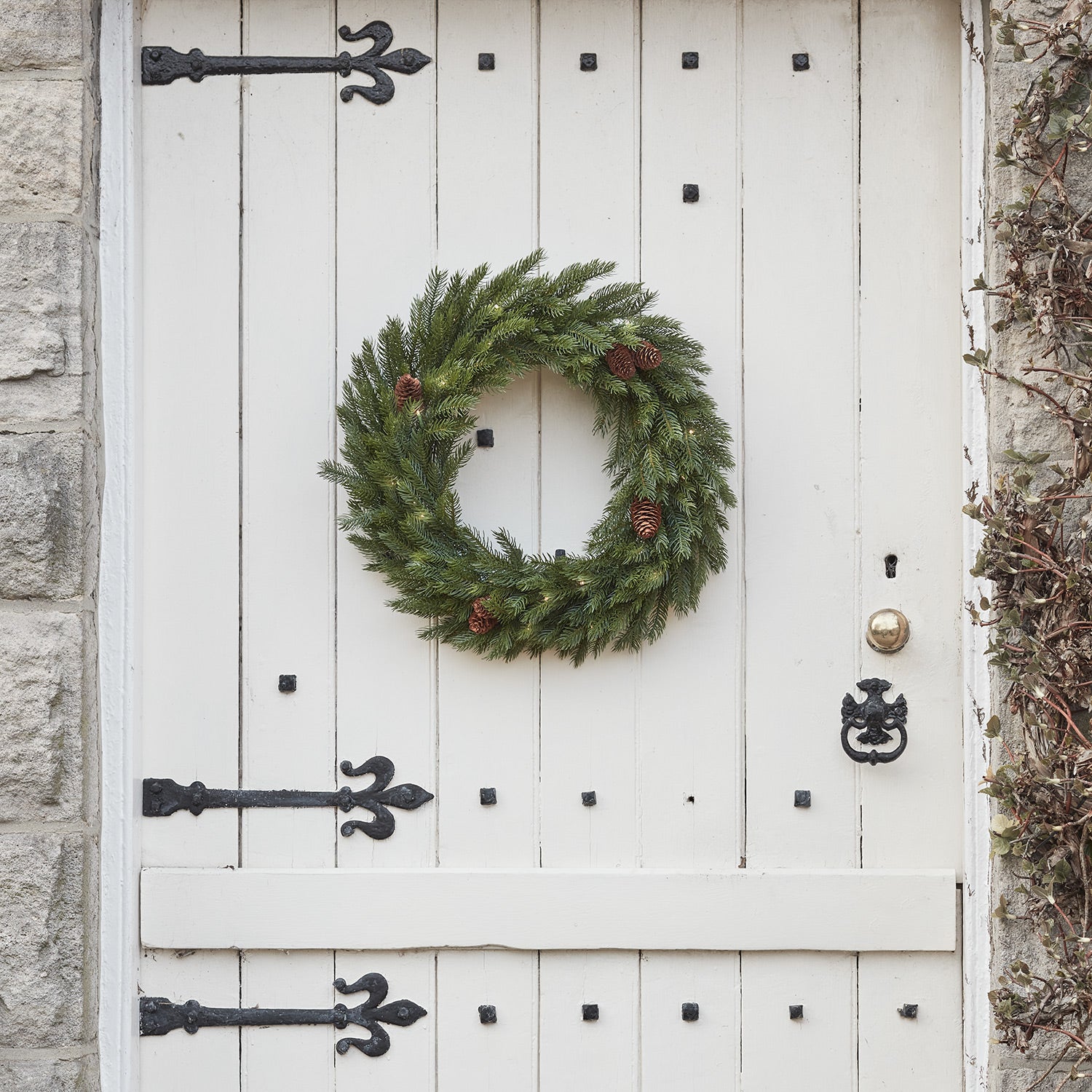 60 Pre Lit Outdoor Christmas Wreaths 